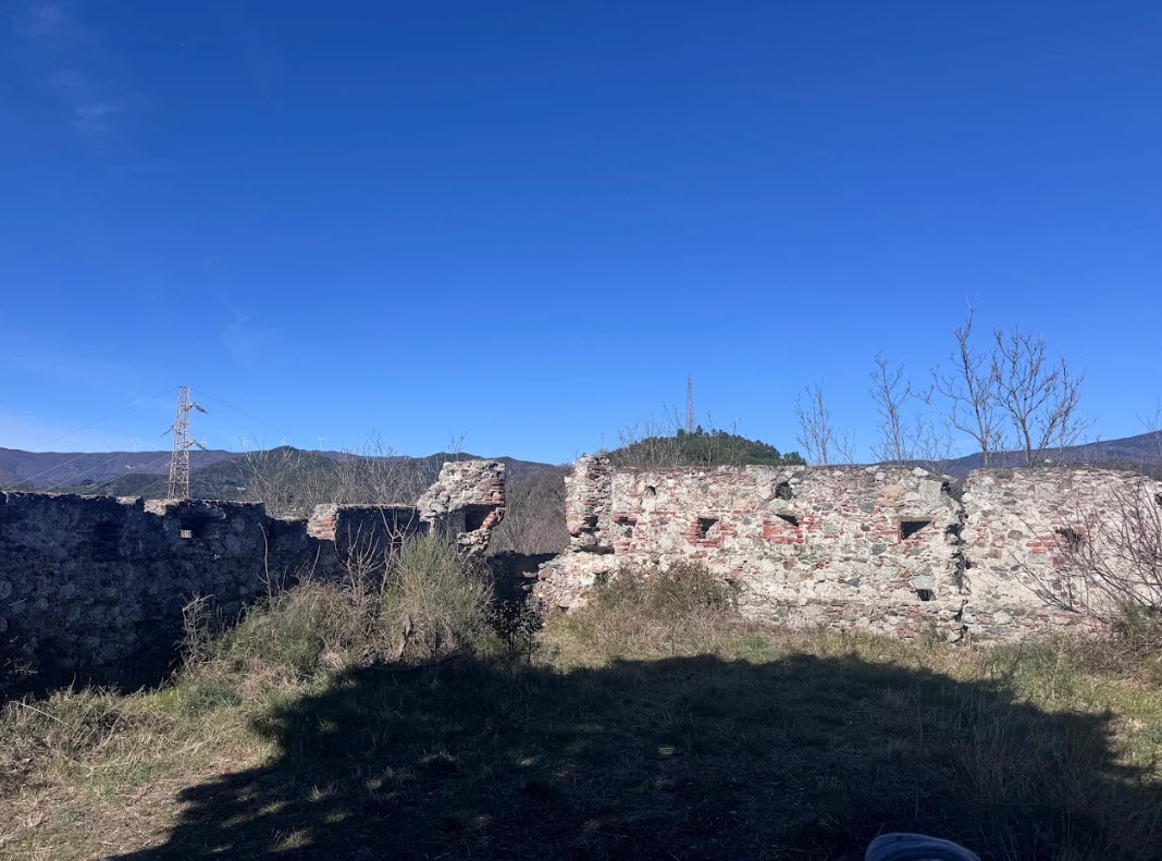 Castellaro di Albisola Superiore (rovine), Italy